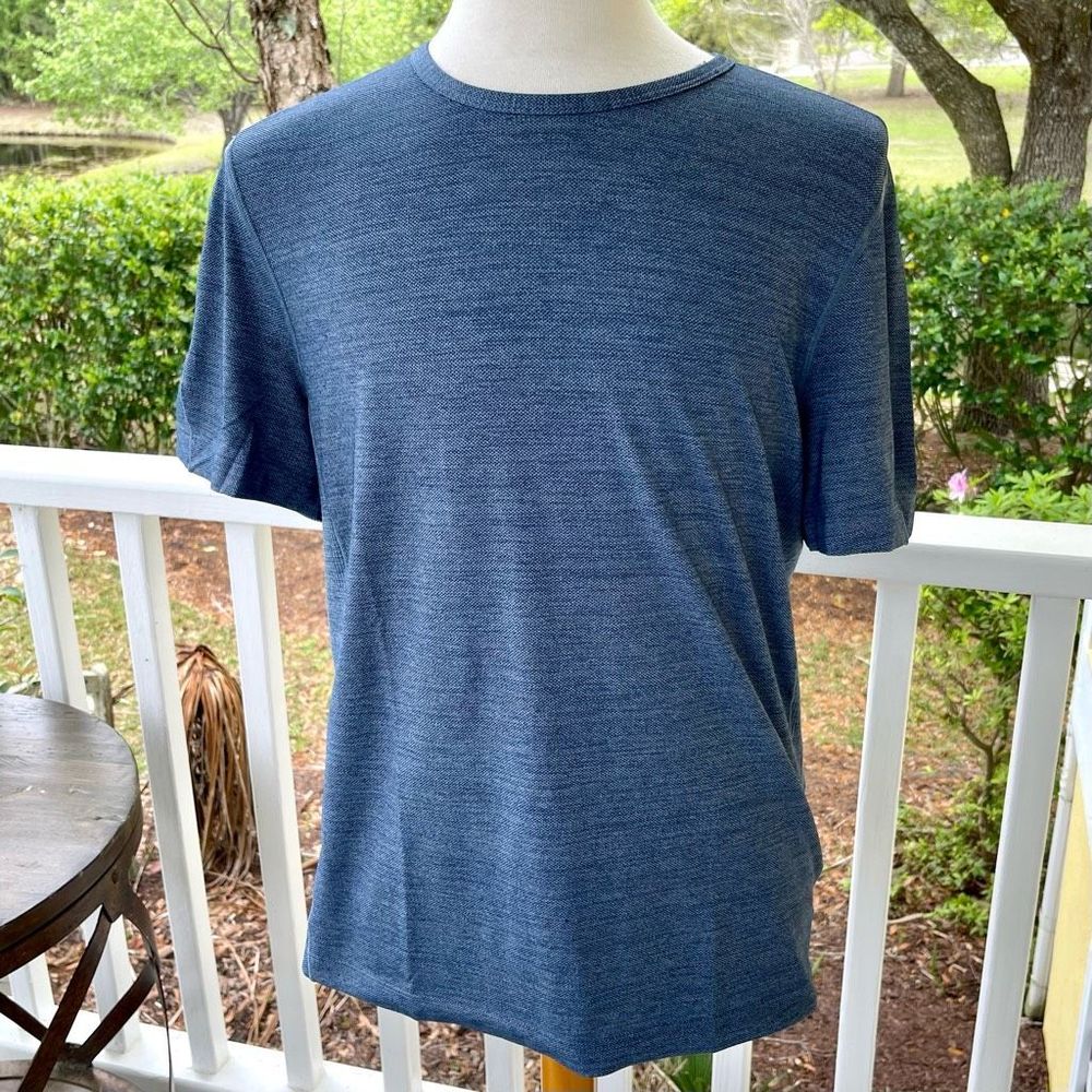 Mack Weldon Blue Performance T Shirt. Large.